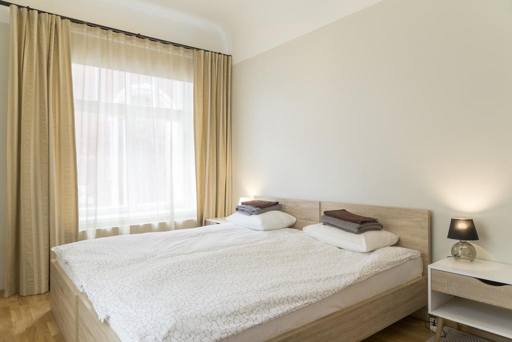 Saaresalu City Center Apartment Пярну Екстериор снимка
