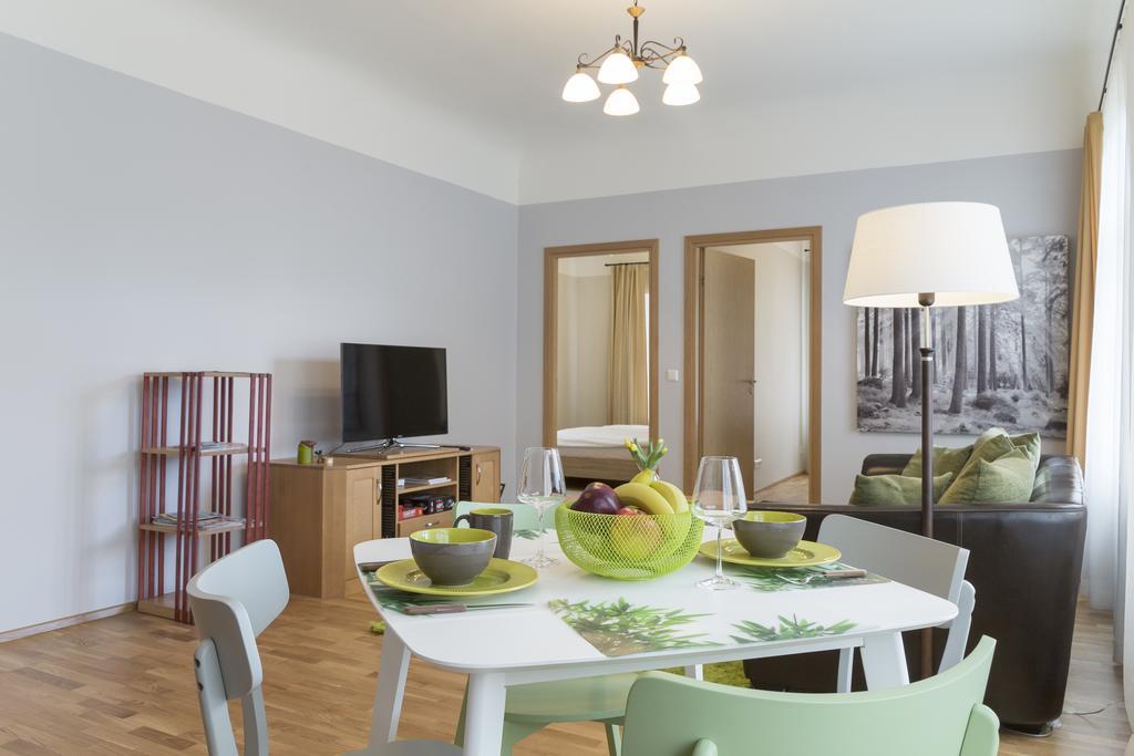 Saaresalu City Center Apartment Пярну Екстериор снимка